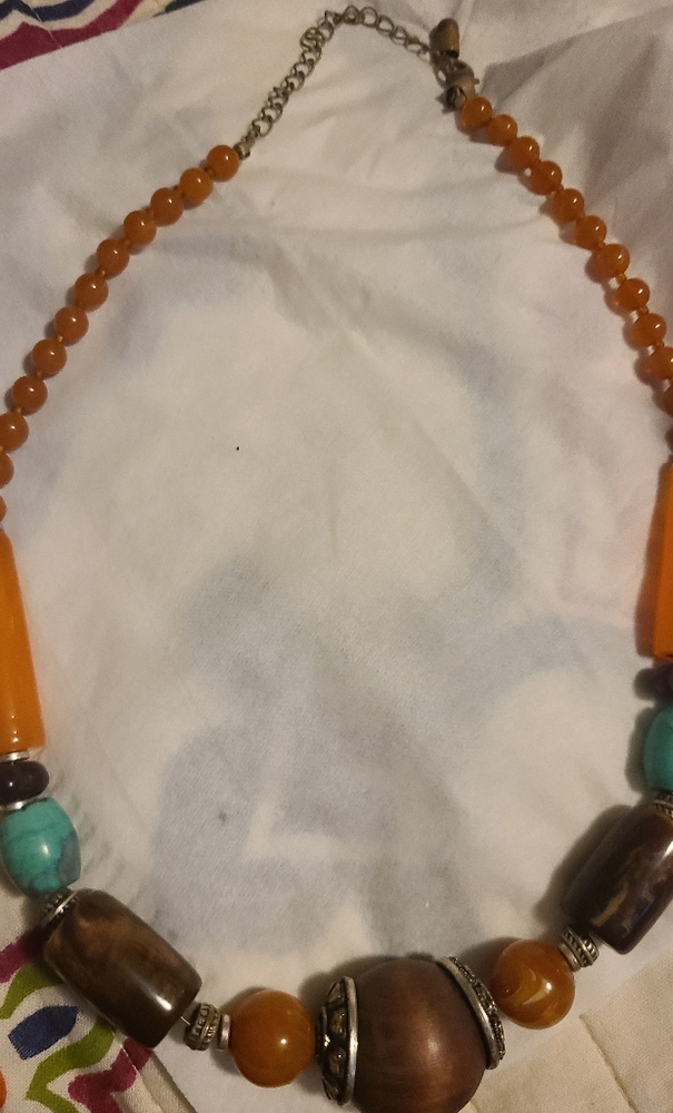 earth tone necklace